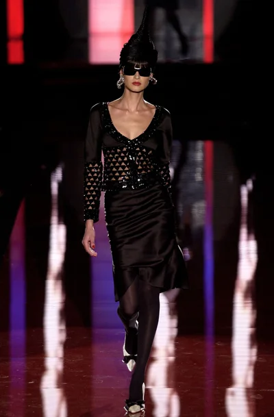 Look 18